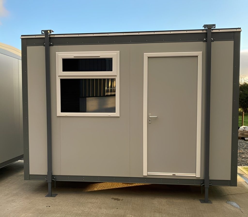 Jackleg plastisol caseta de 12 × 10 pies — oficina portátil de planta abierta, vista exterior