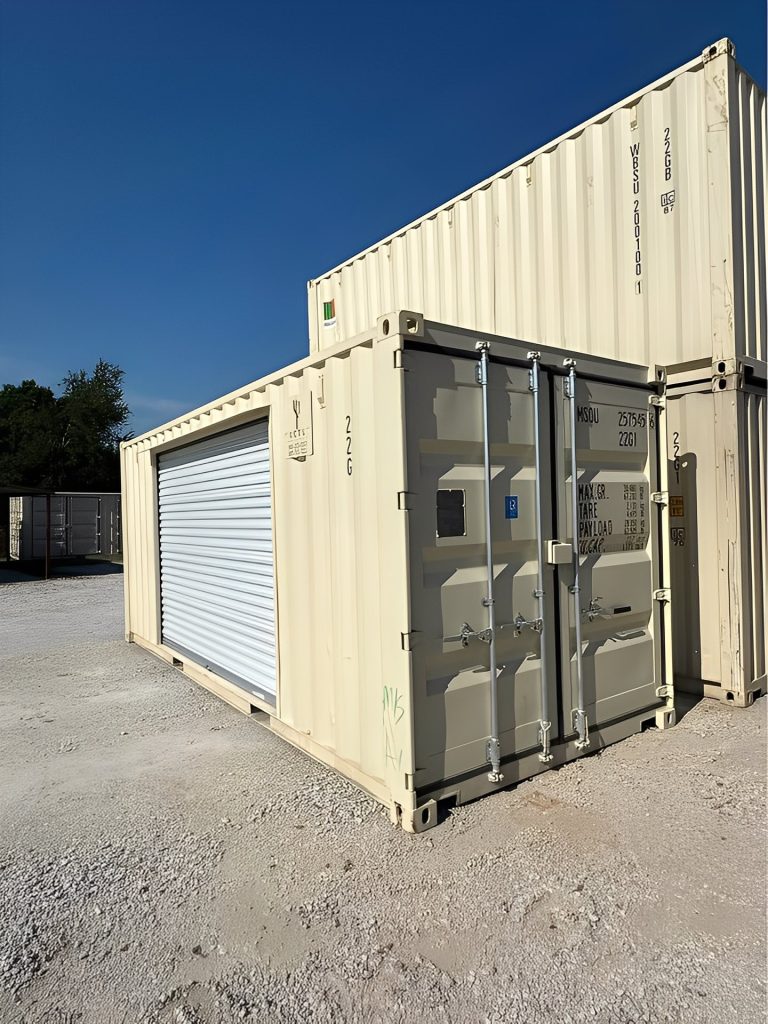 Contenedor con puerta enrollable un viaje de 20 pies — sellado contra viento y agua, vista exterior