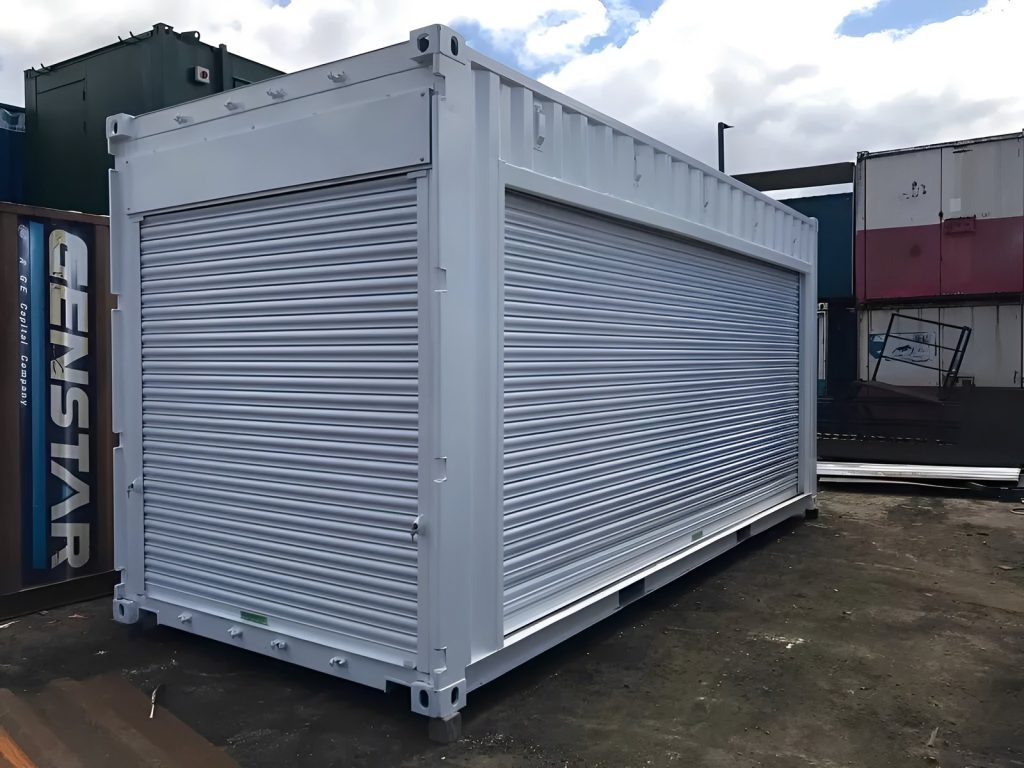 High Cube cortina enrollable contenedor de 20 × 8 pies — Full-lateral acceso con cortina eléctrica, vista exterior