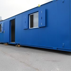 Oficina antivandálica de nueva fabricación de 32 × 10 pies — de acero caseta de obra de planta abierta, vista exterior