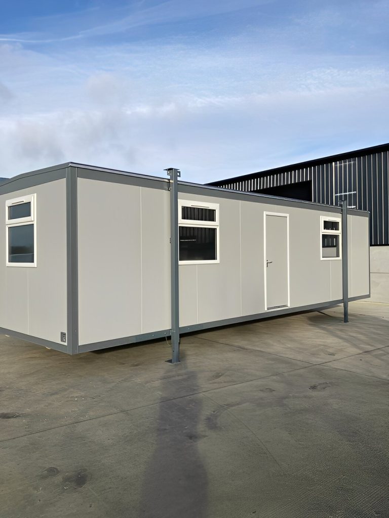 Jackleg plastisol oficina caseta de 32 × 10 pies — aislado portátil espacio de trabajo, vista exterior