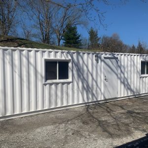 ModiBox de acero oficina con baño de 40 × 8 pies — conversión de contenedor llave en mano, vista exterior