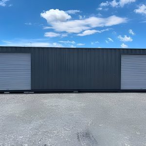 Contenedor con doble puerta enrollable de 40 pies — sellado contra viento y agua, vista exterior