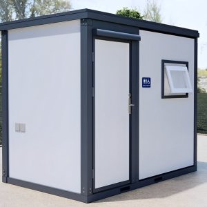 Baño accesible unisex portátil — módulo de acero accesible con plomería, vista exterior